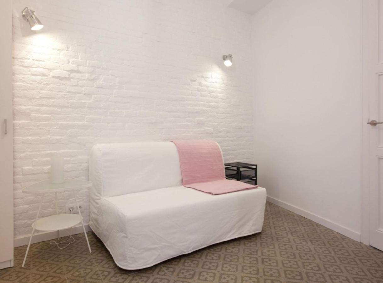 Napoles - Modernist Flat Close To Sagrada Familia Barcelona Exterior foto