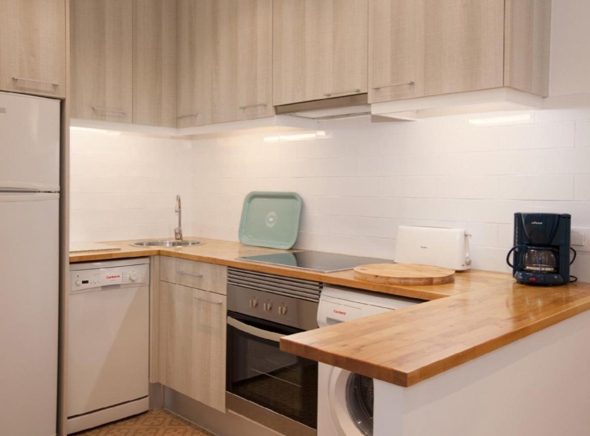 Napoles - Modernist Flat Close To Sagrada Familia Barcelona Exterior foto
